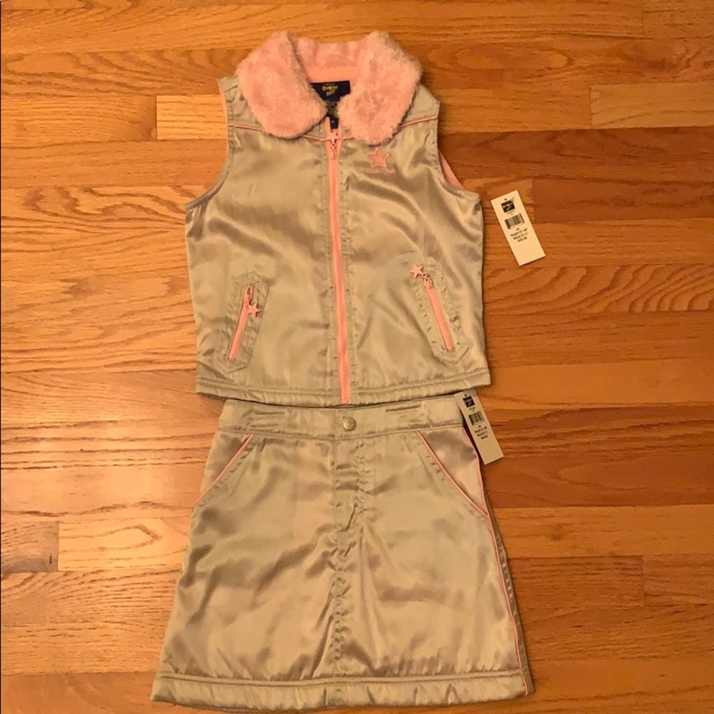 OshKosh girls outfit, NWT, vest and skirt, size 6X